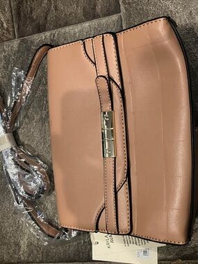 Ava & Viv Blush Pink Structured Crossbody Bag with Gold-Tone Clasp